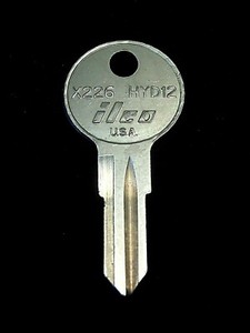 Ilco Replacement Key Blank For Harley Davidson Sportster 2001-2007 - HYD13 Non-Transponder Key