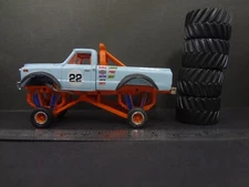 Greenlight 1972 GULF Chevrolet K10 monster truck + extra set of tires Loose 1:64