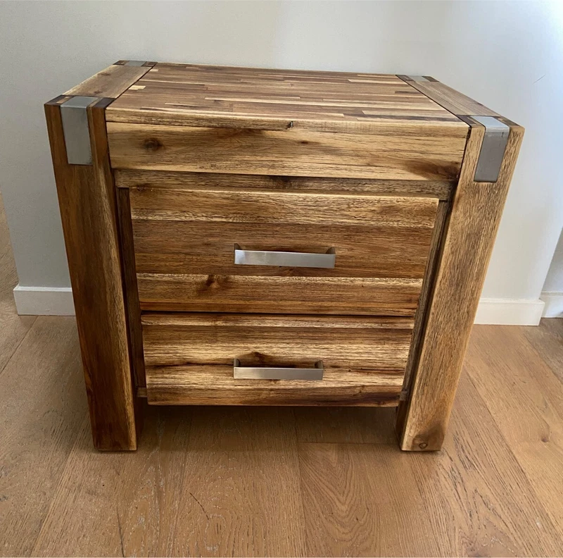 1x Silverwood Bedside Table Cabinet Paradise Point 4216 1x Silverwood Bedside Table Cabinet, Silverwood Bedside Table Amart