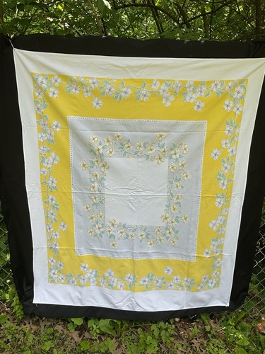 Yellow White Flowers Grey Cotton Print Tablecloth Vintage - 44" x 52" - Picture 9 of 16