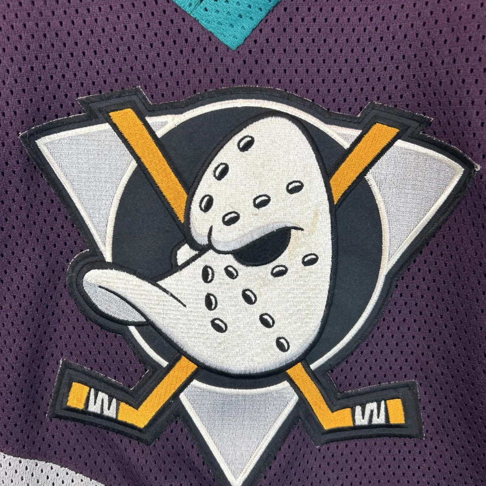 Camiseta deportiva vintage de los Mighty Ducks para hombre años 90 púrpura Anaheim NHL hockey XL transpirable Foto 2 de 4