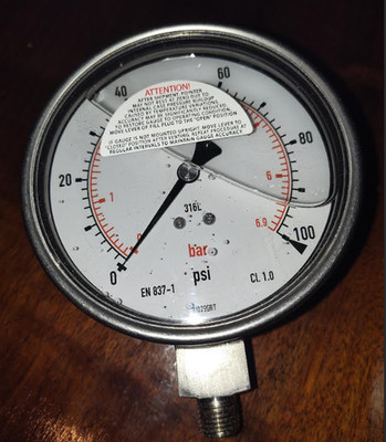 swagelok PGI-100B-PG100-LAO1  1/4'' NPT NEW!