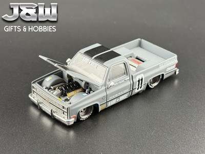 Kaido House x Mini GT Chevrolet Silverado Kaido V2 Grey #160 1/64