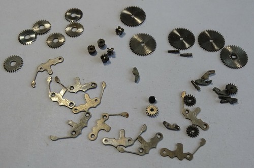 PIÈCE HORLOGERIE MONTRE CLUSES 10½ 240 LOT DE PIÈCES DÉTACHÉES | eBay