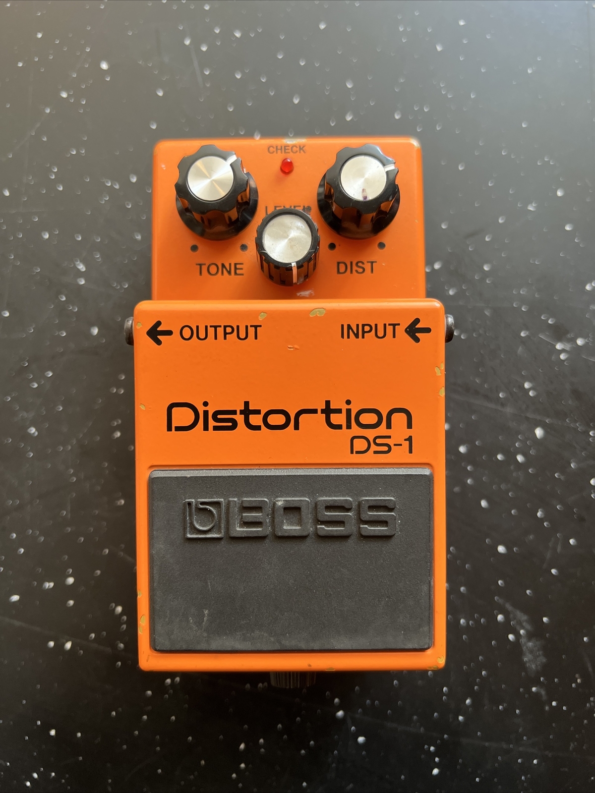 THUNDER TOMATE DISTORTION PEDAL DISTORSION. SEGUNDA MANO. Precio tienda  online, Barcelona, Mataró o Vic.