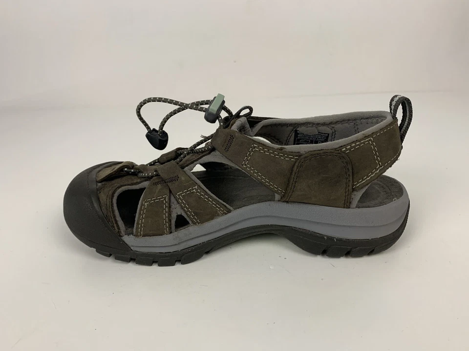 Keen Kids Youth Water Sandals Size 6 With Toe Protection Open Heel - Image 3 of 4