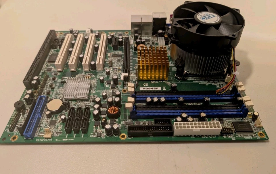 Motherboard iBASE MB945F Socket 775 4xDDR3 ATX Pci-E PCI Isa Intel Q45+ICH10DO - Image 2 of 4