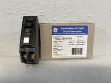 Interruptor de circuito combinado de falla de arco GE THQL1120AF2S 1P 20A 120V nuevo