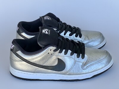 激レア！新品！NIKE DUNK LOW SB IW Flat Silver 激レア！新品！NIKE DUNK LOW SB IW Flat Silver Nike SB Dunk Low