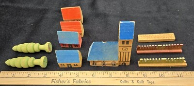 German Seiffen Erzgebirge Boxed Figural Toys Putz, Buildings
