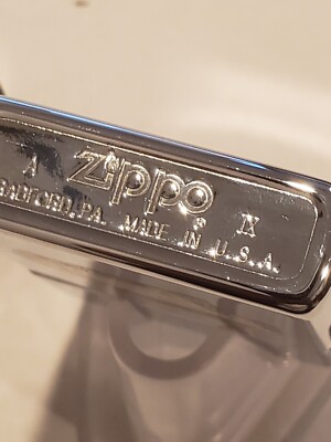 Vintage 1993 Zippo Lighter 1969 GM CHEVY CORVETTE STINGRAY 350