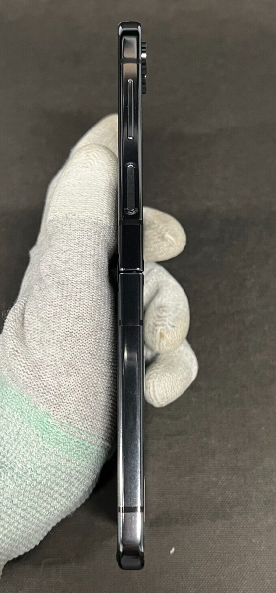 Samsung Galaxy Z Flip5 - 256 GB - Black (Read Description