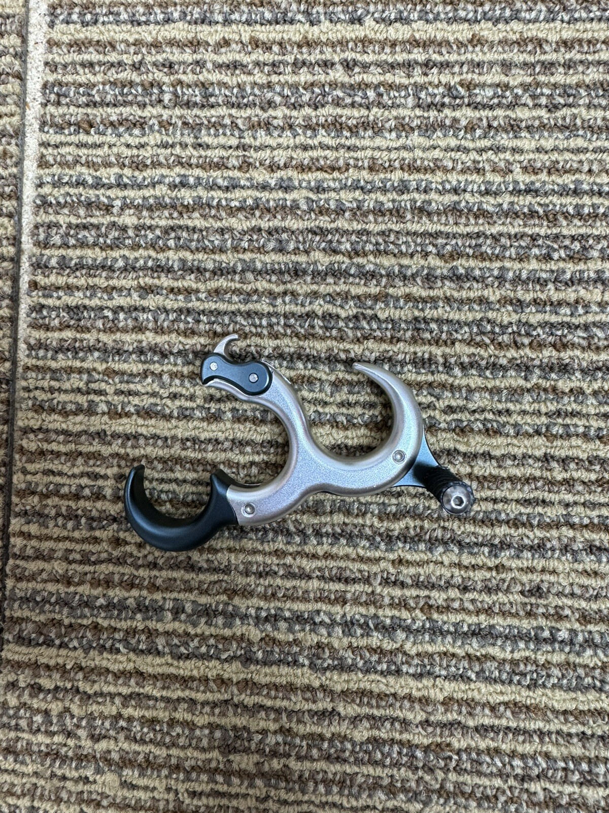 Ultraview Hinge Archery Release Gen 1 Aluminum W/Click Medium