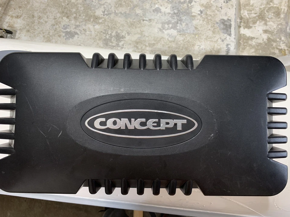 "Subwoofer cerrado amplificado Concept HBX-10 con 10"" 250 vatios" Foto 2 de 2