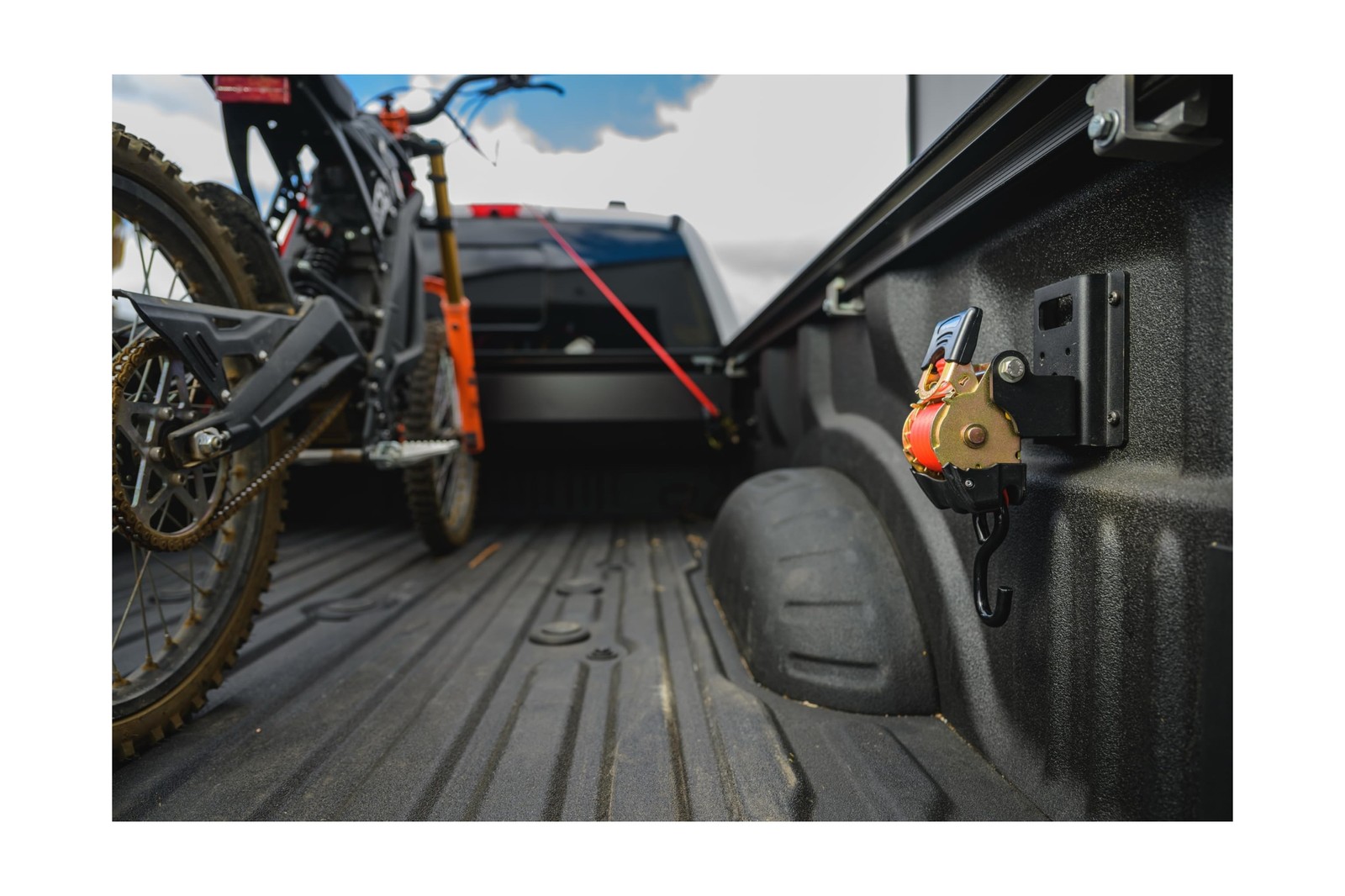 Ultimate Retractable Ratchet Straps for Ford BoxLink (2-Pack) - Dual-Pivot Ti...