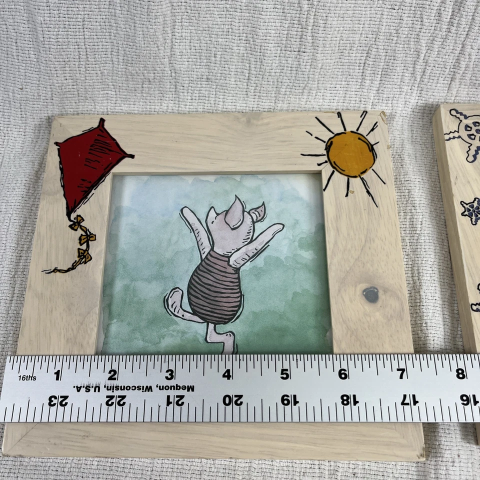 Disney Clásico Winnie the Pooh Cuatro Estaciones Enmarcado Arte de Pared CONJUNTO 4 Guardería LEER Foto 3 de 4