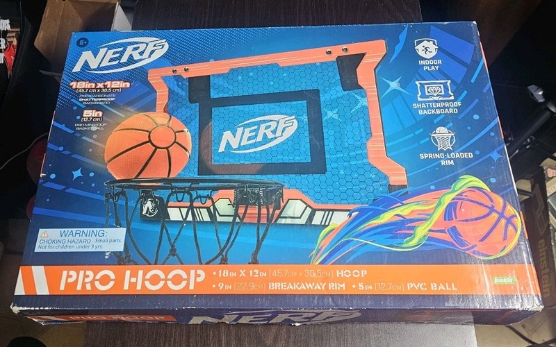 NIB- NERF “Pro Hoop” Basketball Set - Includes Mini Nerf Basketball with pump 🏀
