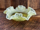 VINTAGE FENTON TOPAZ GLASS HOBNAIL OPALESCENT DISH BOWL RUFFLED