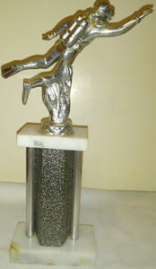 1960'S SCUBA DIVING TROPHY MADE OF ITALIAN MARBLE AND METAL
