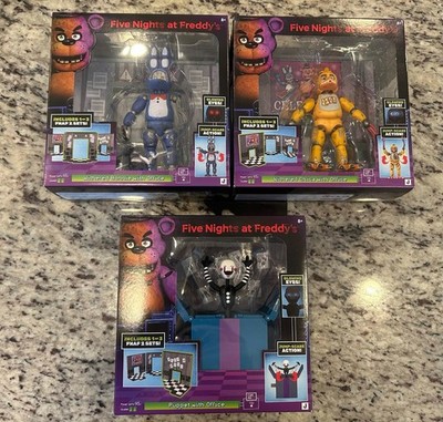 Jazwares FNAF Five Nights at Freddy's Withered Bonnie, Chica, & Puppet Office