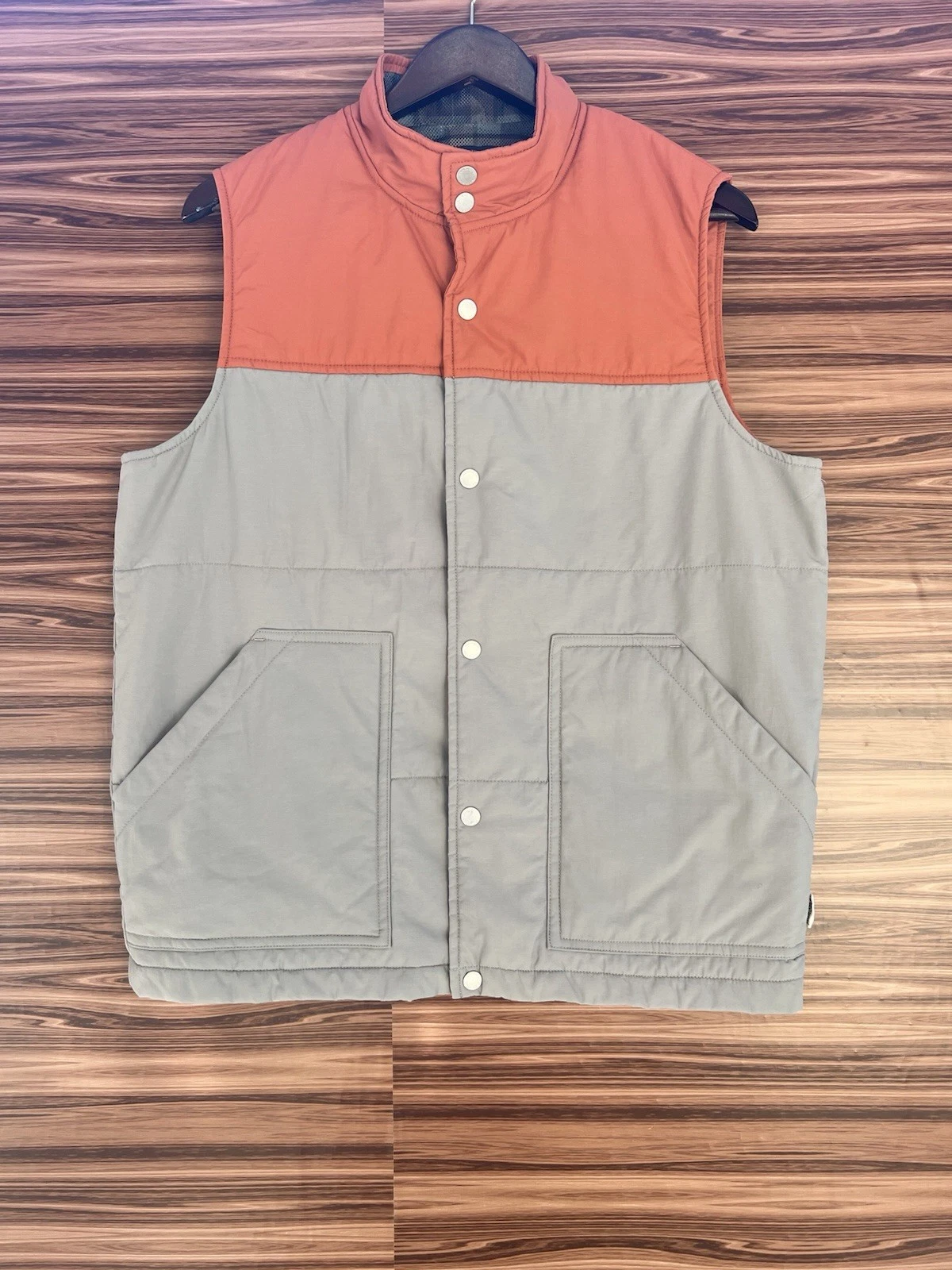 Pendleton Surf Vest Men's S Gray Orange Full Snap Up Puffer Inside Pocket