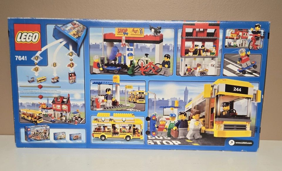LEGO City: City Corner (7641) - Image 2 of 2