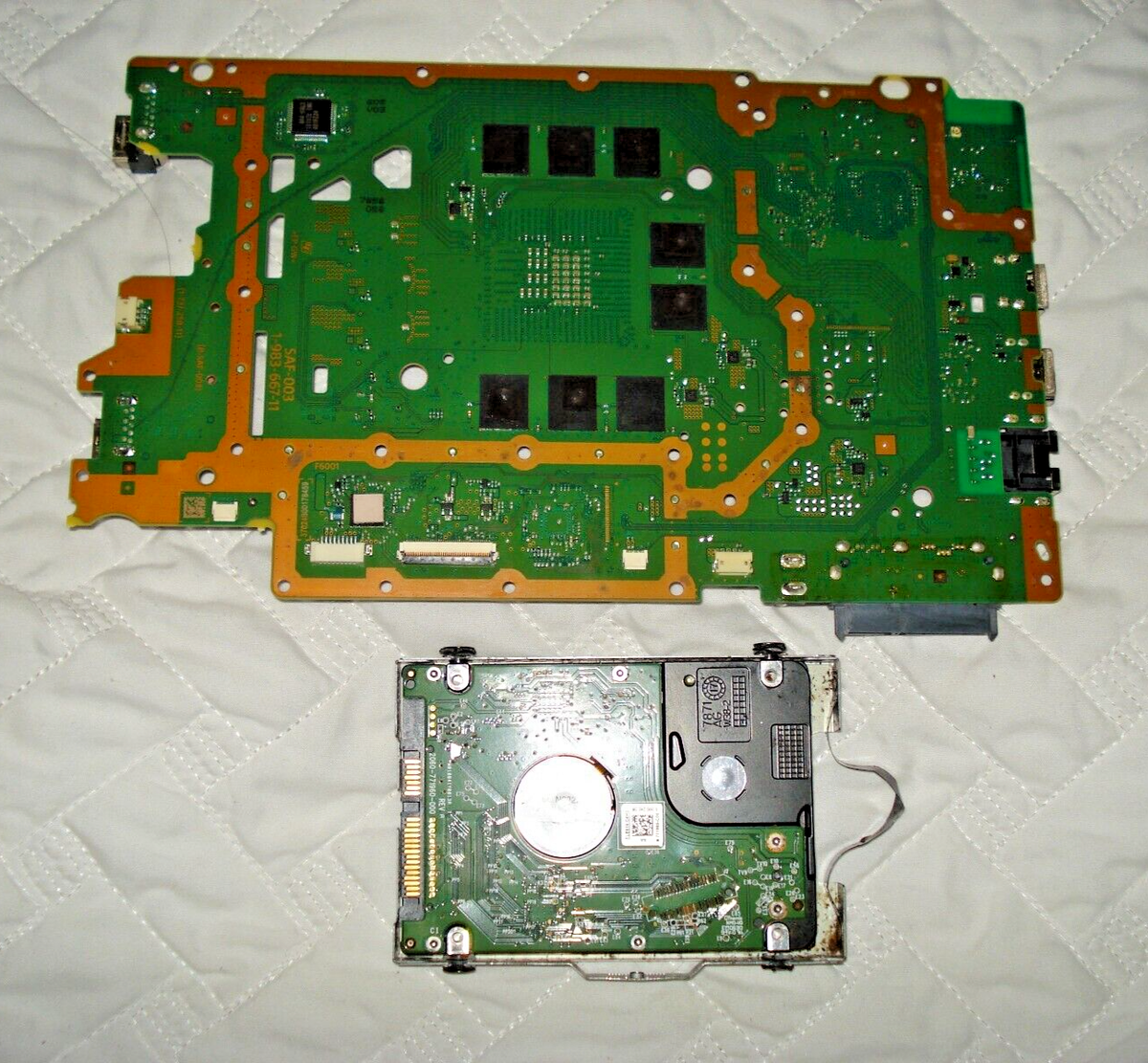 Working Sony PlayStation 4 PS4 Slim Motherboard SAF-003 1TB