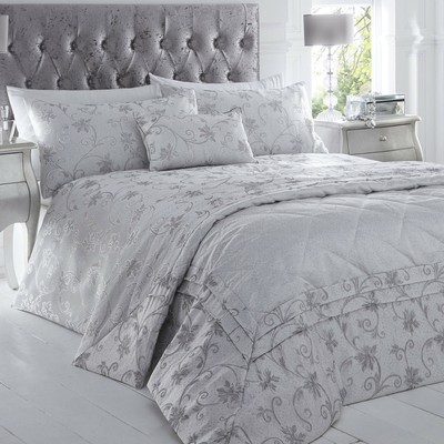 range throws and cushions