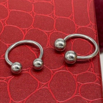 Zwei Septum Nasenpiercings Mädchen Damen Edelstahl 1,8cm mit Geschenkpaket