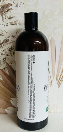 Hemp Hydrating Shampoo with Keratin & Biotin 32 fl oz - Picture 2 of 2