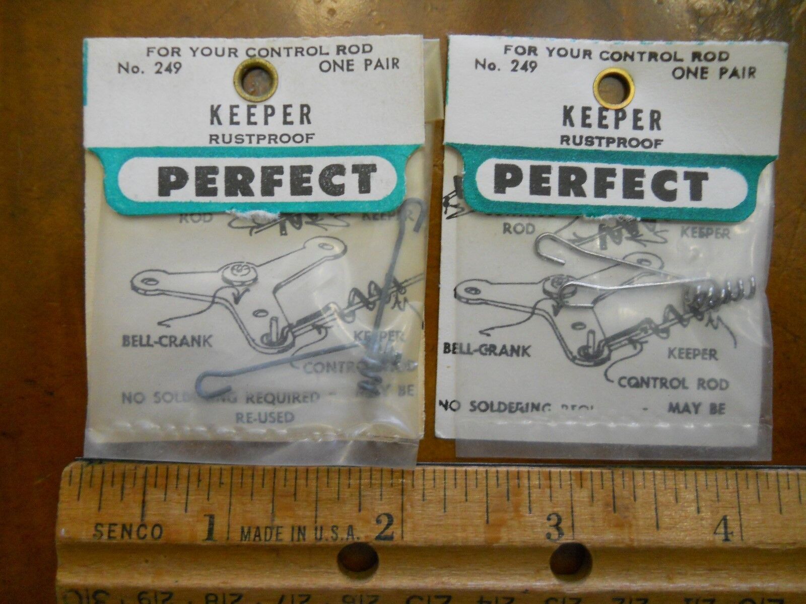 PERFECT #249 BELLCRANK & CONTROL HORN KEEPERS, LARGE (2 PAIR) (NEW IN SEALED PKG