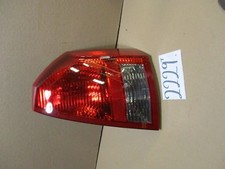 05 06 07 Chrysler 300 PASSENGER Side Tail Light Used Rear Lamp #2229-T 