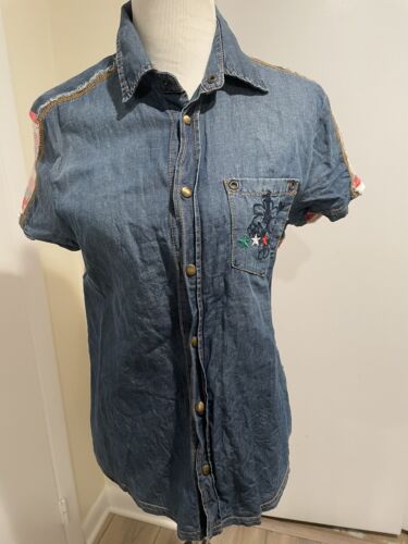 Moschino Jeans Denim Striped Button Down SS Shirt Size M Embroidered Vintage 90s - Picture 4 of 13