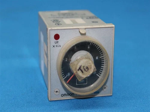Omron H3BA-8 H3BA8 Timer Relay 100/110/120VAC 50/60HZ Made in Japan AS IS