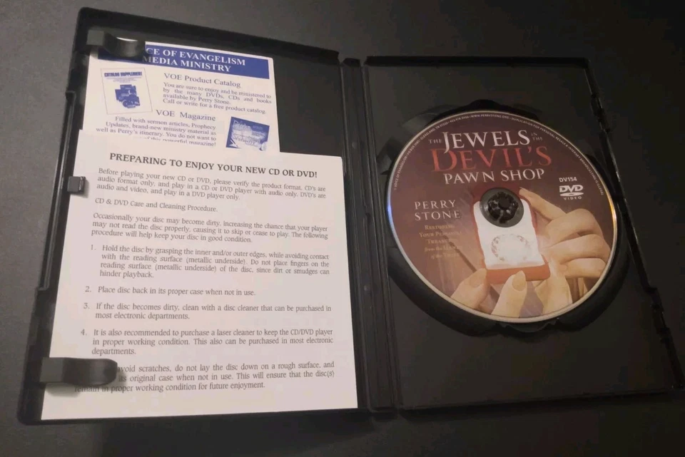 Perry Stone The Jewels in the Devil's Pawn Shop DVD Voice of Evangelism - Imagem 4 de 4
