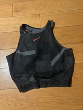 Nike Pro Women's Classic Swoosh Black Sports Bra Size Large