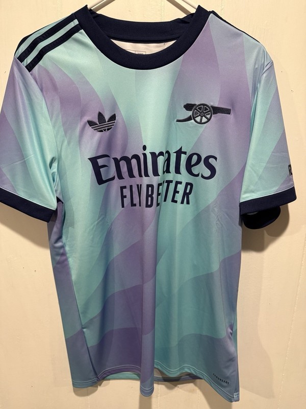 New Original Arsenal FC Adidas The Dye Third Kit Jersey Men’s Size Medium