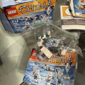 LEGO LEGENDS OF CHIMA: Icebite's Claw Driller (70223) & Ice Bear Tribe (70230)