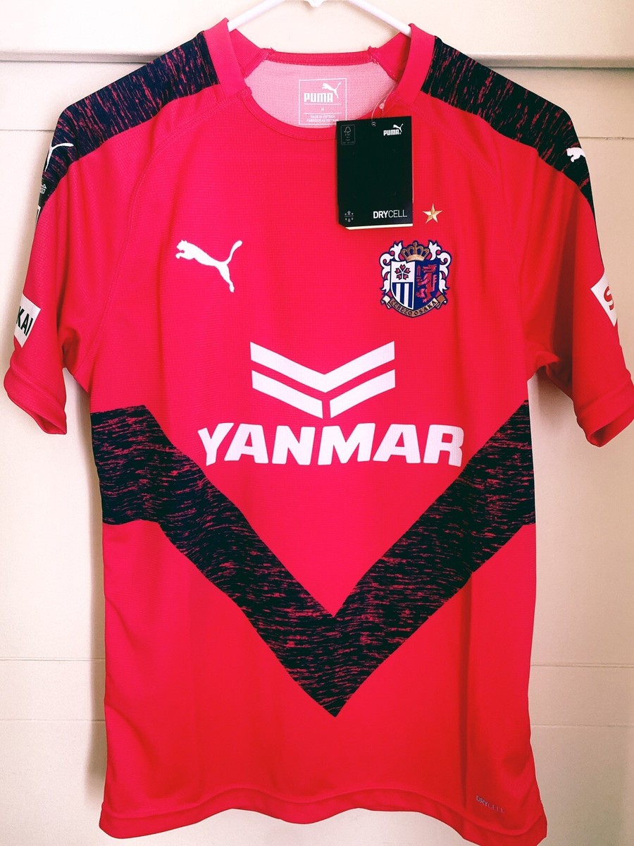 cerezo osaka jersey Authentic S size, brand new with tag