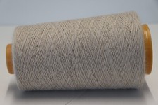C07 (19,96€/kg) 250g ROBUSTA SCHURWOLLE HELLBEIGE (22/2) Wolle Zwirn Weben Garn