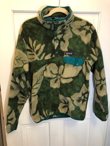 61. PATAGONIA SYNCHILLA Green Camo 