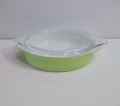 Pyrex 221 Round 8” Lime Green Cake Pie Casserole Pan Baking