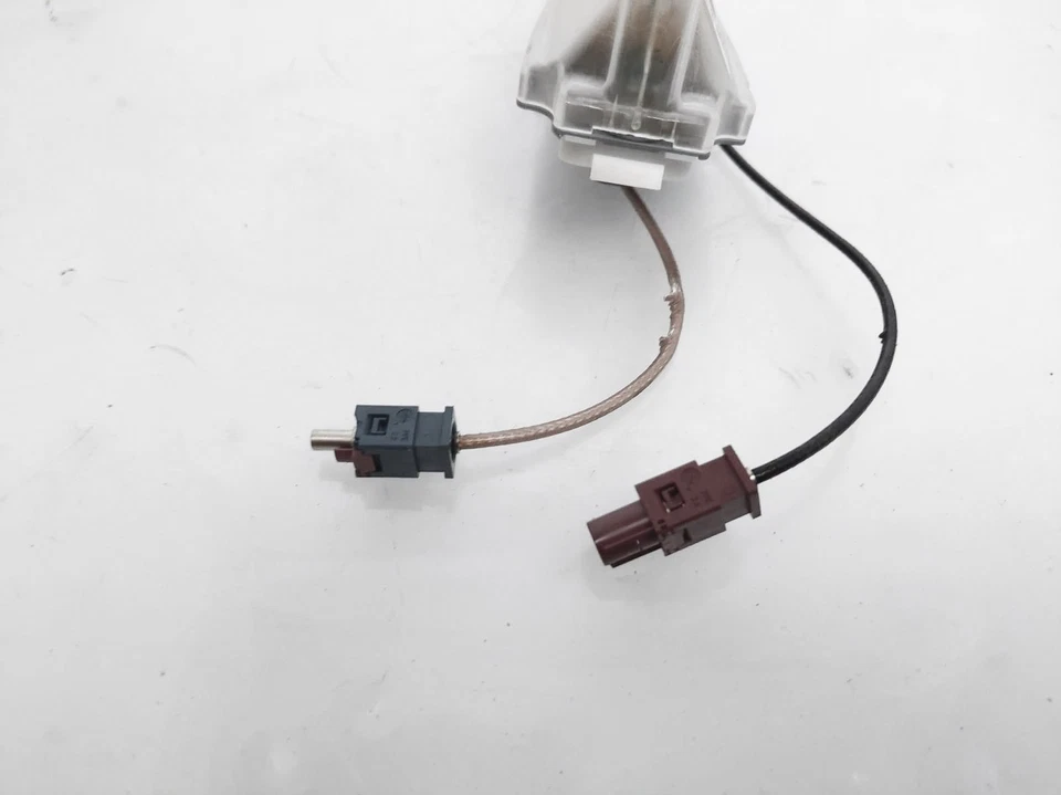 Antena de techo BMW 535I 2008-2010 65-20-6-953-211 Foto 3 de 4