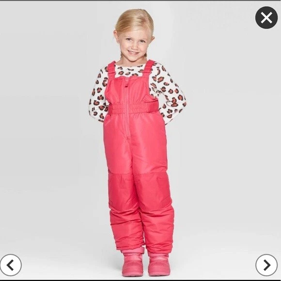 Girls hotsell snow gear