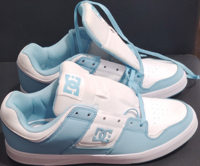 DC Shoes Cure Skateboarding Shoes Sneakers US 12 Medium Blue White