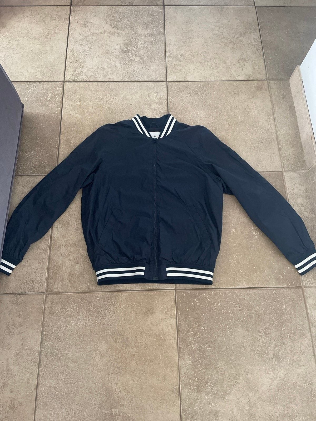 H&M Mens Blue Athletic Wind Breaker Jacket Size Medium
