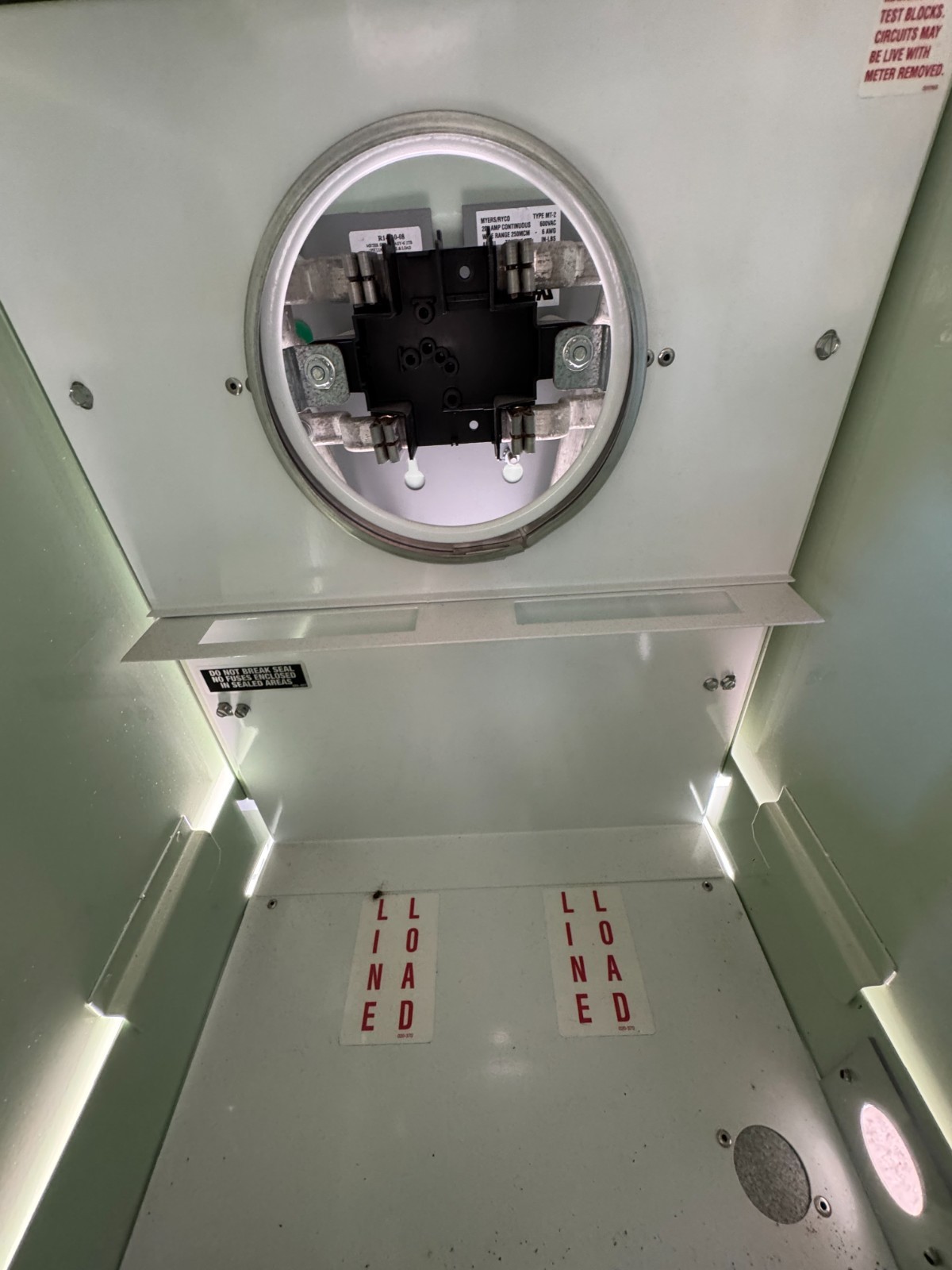 Meyers Meter Pedestal US16-M2200-120CTB-CC-MOD Pacific Utility Products Inc