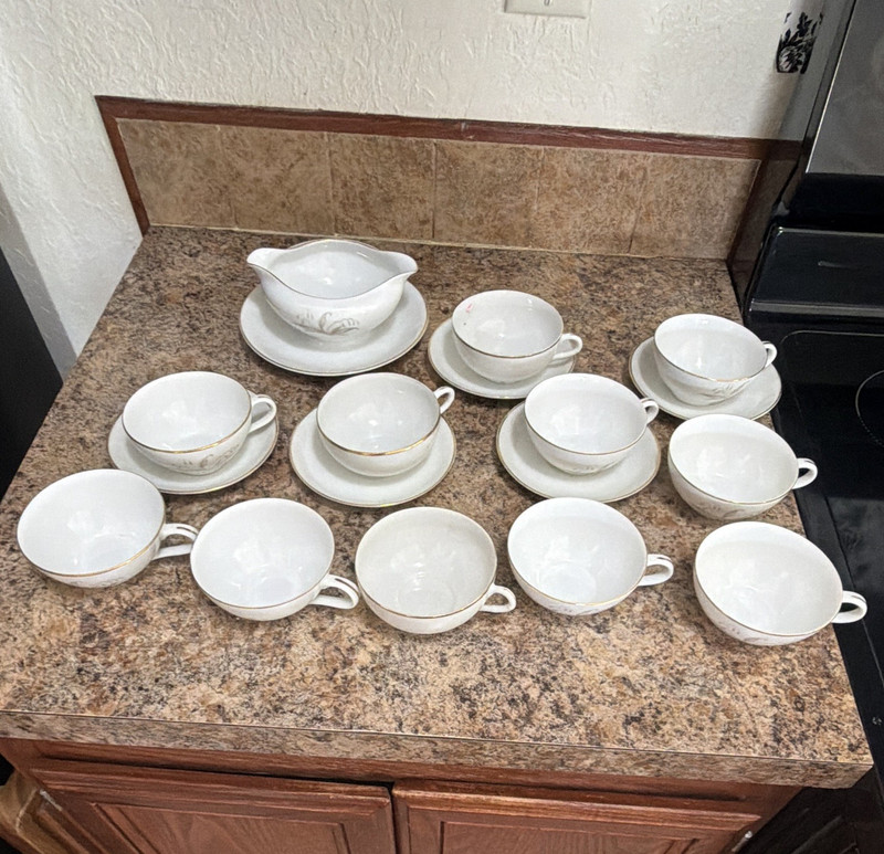 Kaysons Golden Rhapsody Fine China Japan Coffee/Tea Set Cups Saucers Creamer