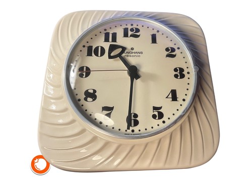 1970er JUNGHANS Resonic Wanduhr Küchenuhr Keramik läuft gut Quartz Germany