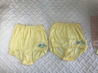 2 pair vintage Acetate sz 6 M granny panties sissy Tuesday yellow women briefs